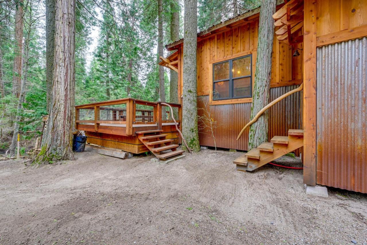Enchanting Creekside Cabin Near Kings Canyon Park! Badger Dış mekan fotoğraf
