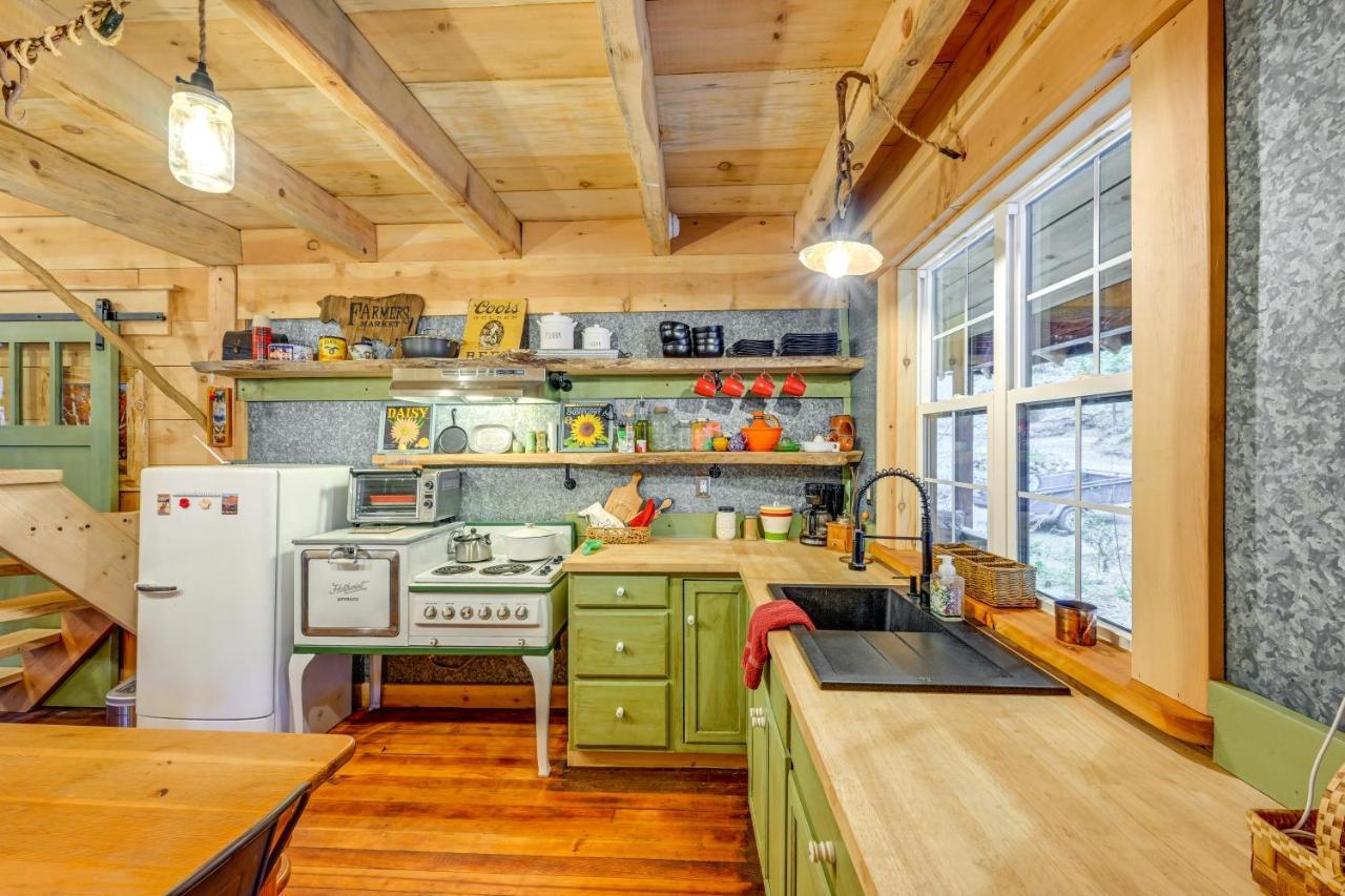Enchanting Creekside Cabin Near Kings Canyon Park! Badger Dış mekan fotoğraf